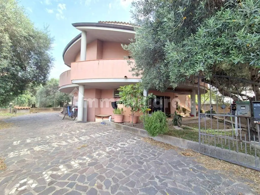 Appartamento in vendita a Piscinas