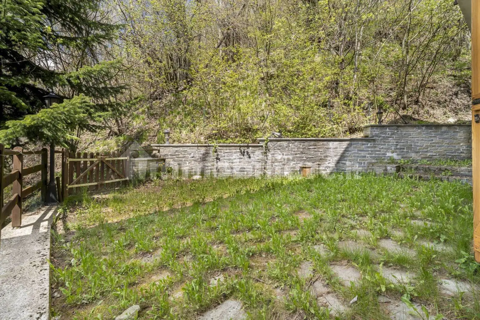 Trilocale via Pontechianale, 68, Casteldelfino - foto 2