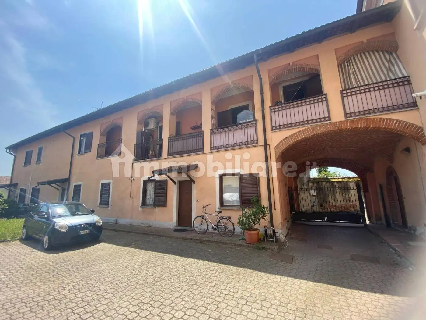 Casa indipendente in vendita a Borgo Vercelli