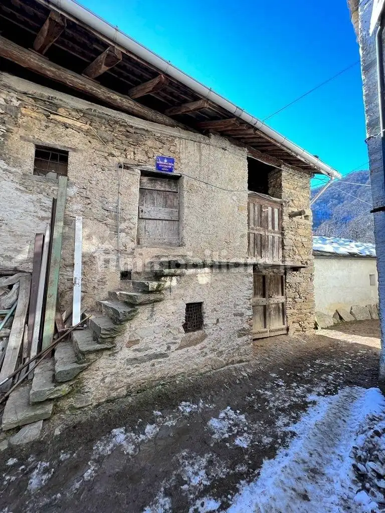 Rustico - Casale in vendita a Isasca