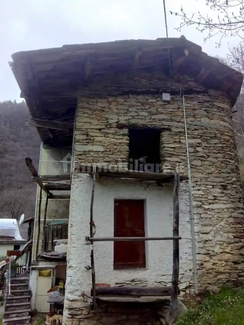 Rustico - Casale in vendita a Paesana