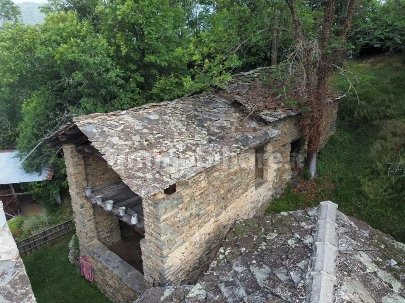 Rustico - Casale in vendita a Brossasco