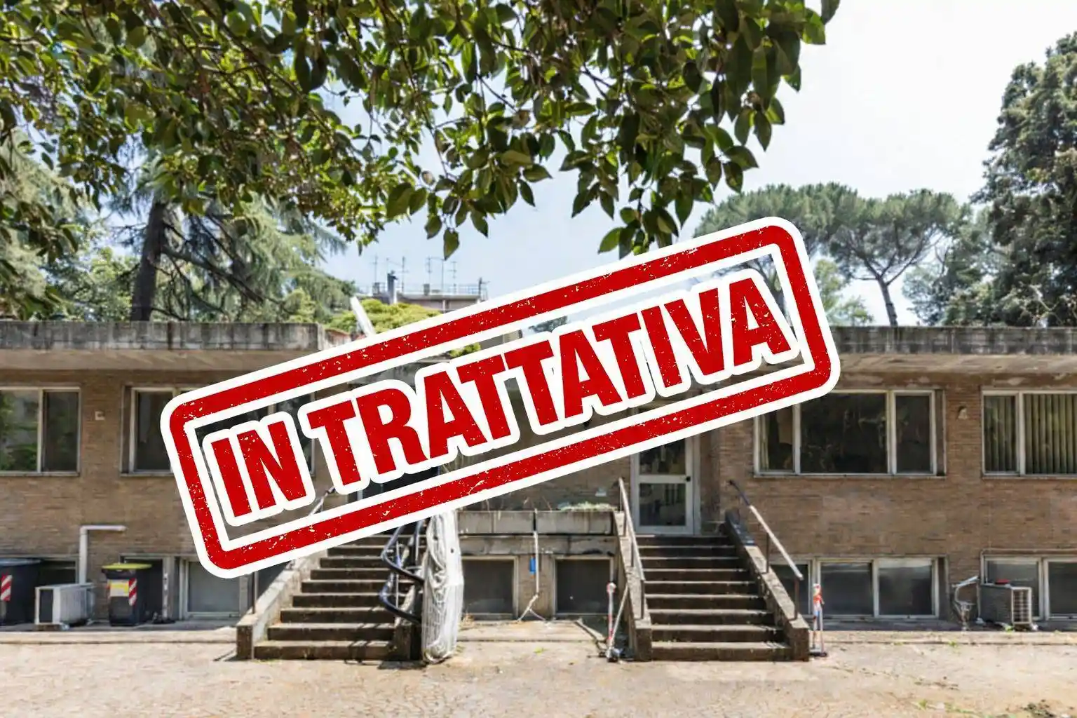 Palazzo - Edificio in vendita a Roma