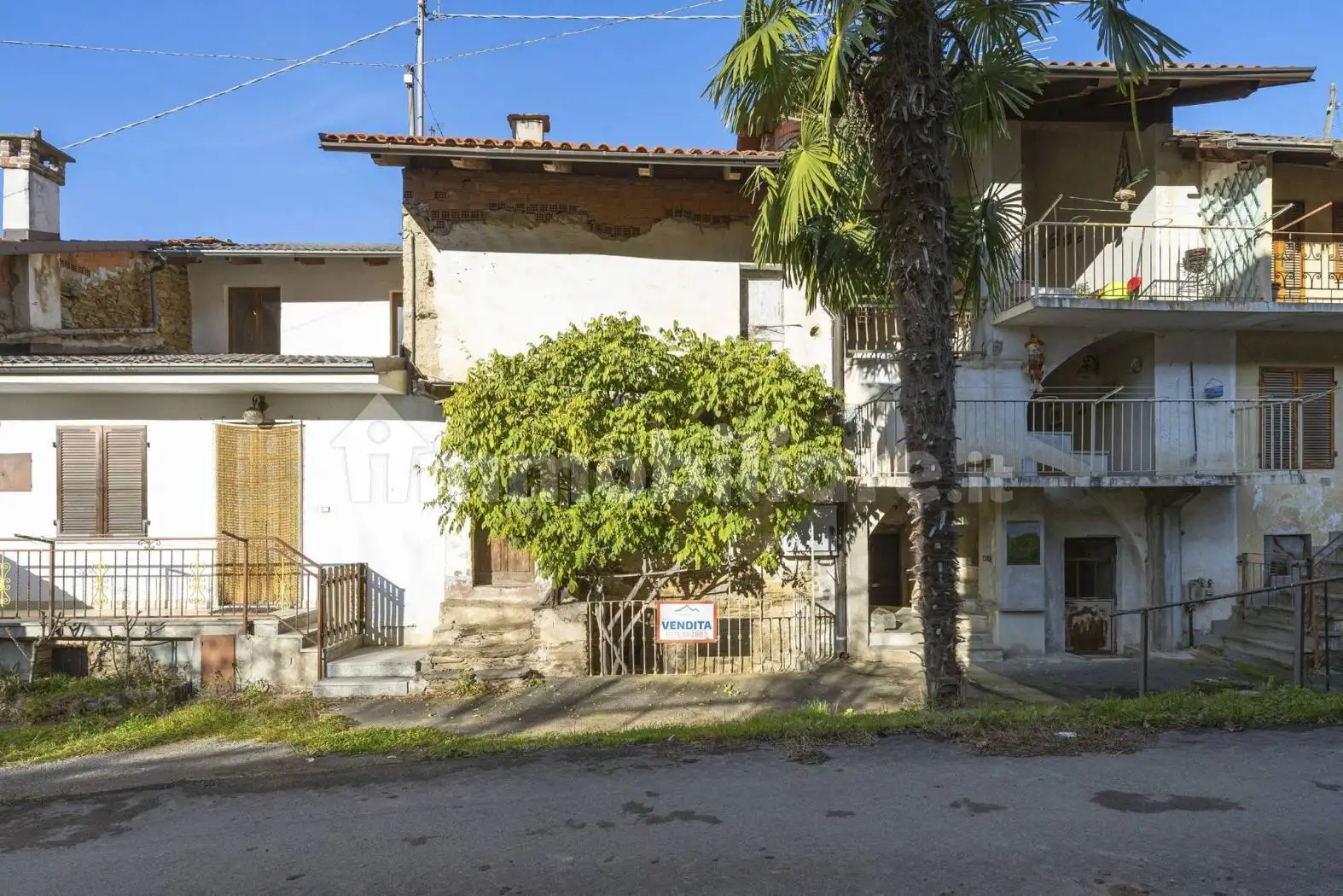 Rustico - Casale in vendita a Brondello