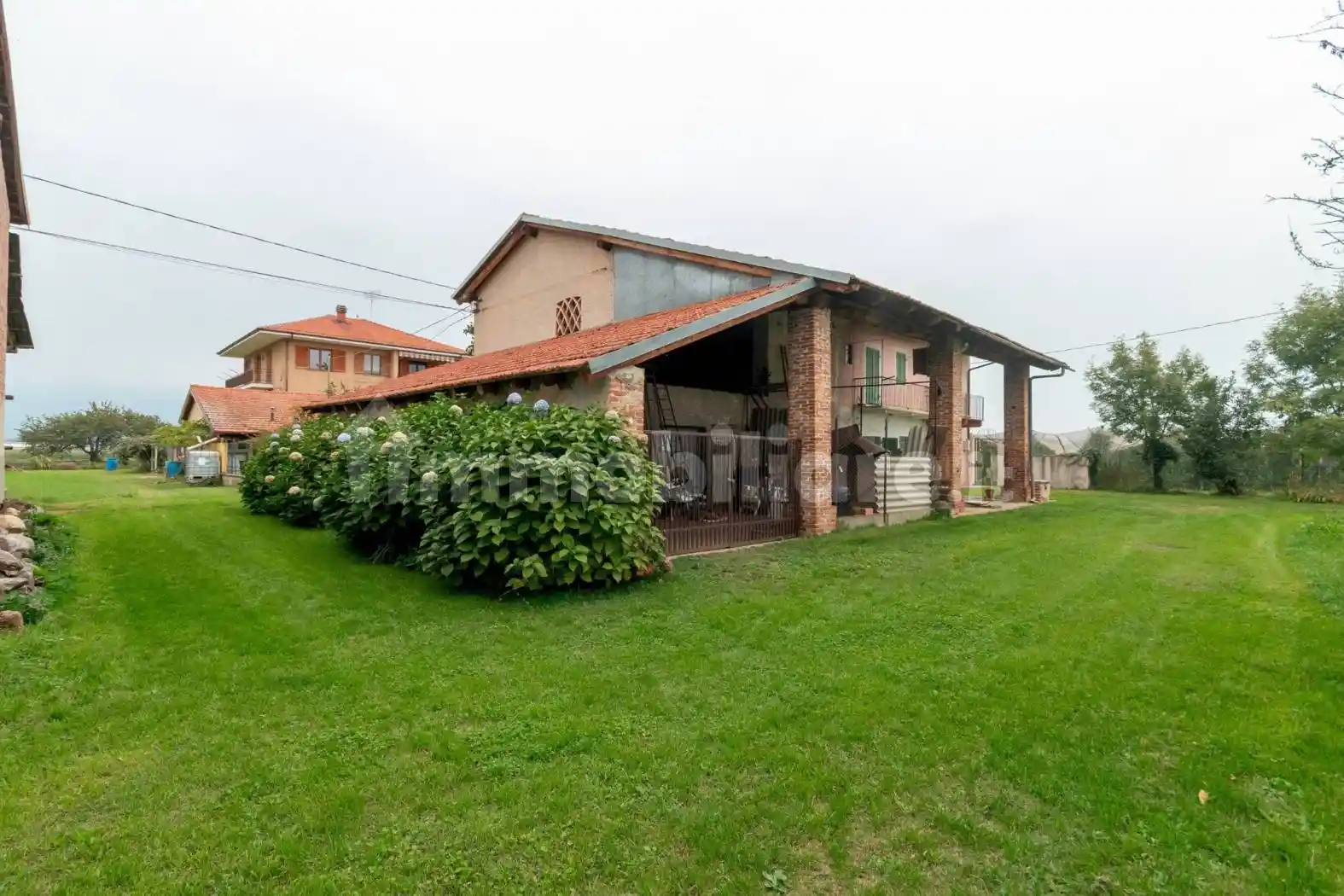 Rustico - Casale in vendita a Caraglio