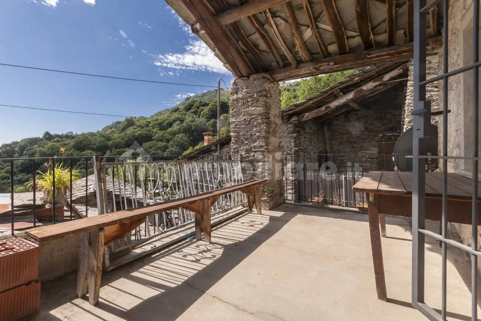 Rustico - Casale in vendita a Brossasco