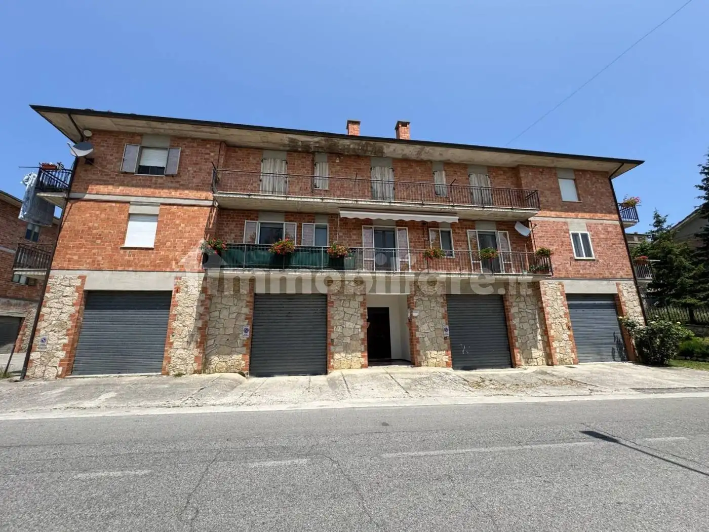 Appartamento in vendita a Montemonaco