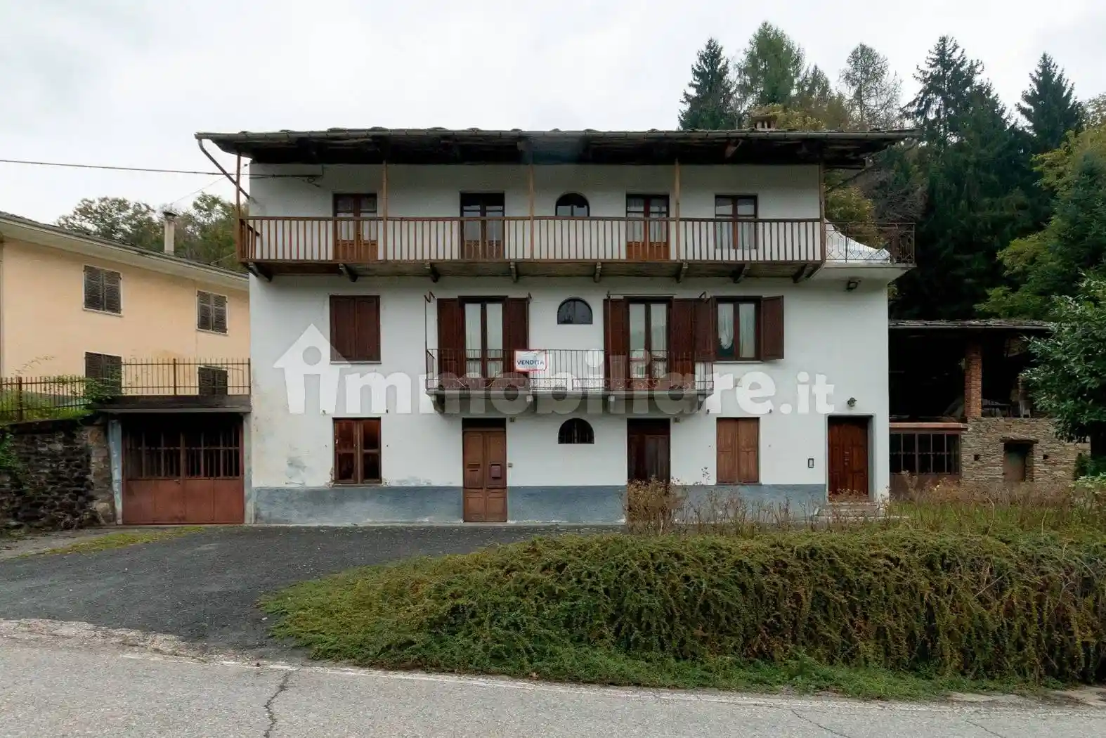 Casa indipendente in vendita a Busca