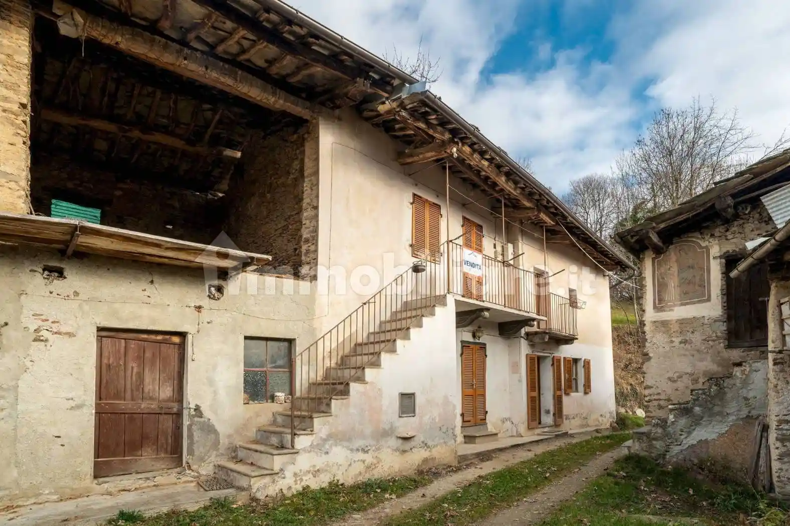 Casa indipendente in vendita a Paesana
