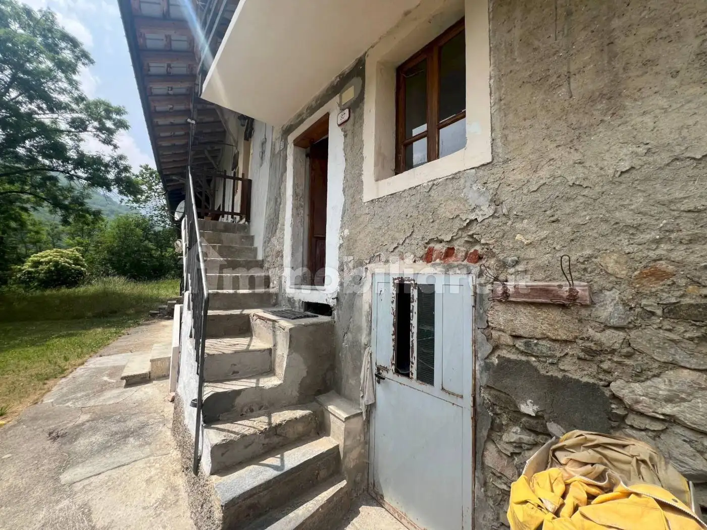 Casa indipendente in vendita a Demonte