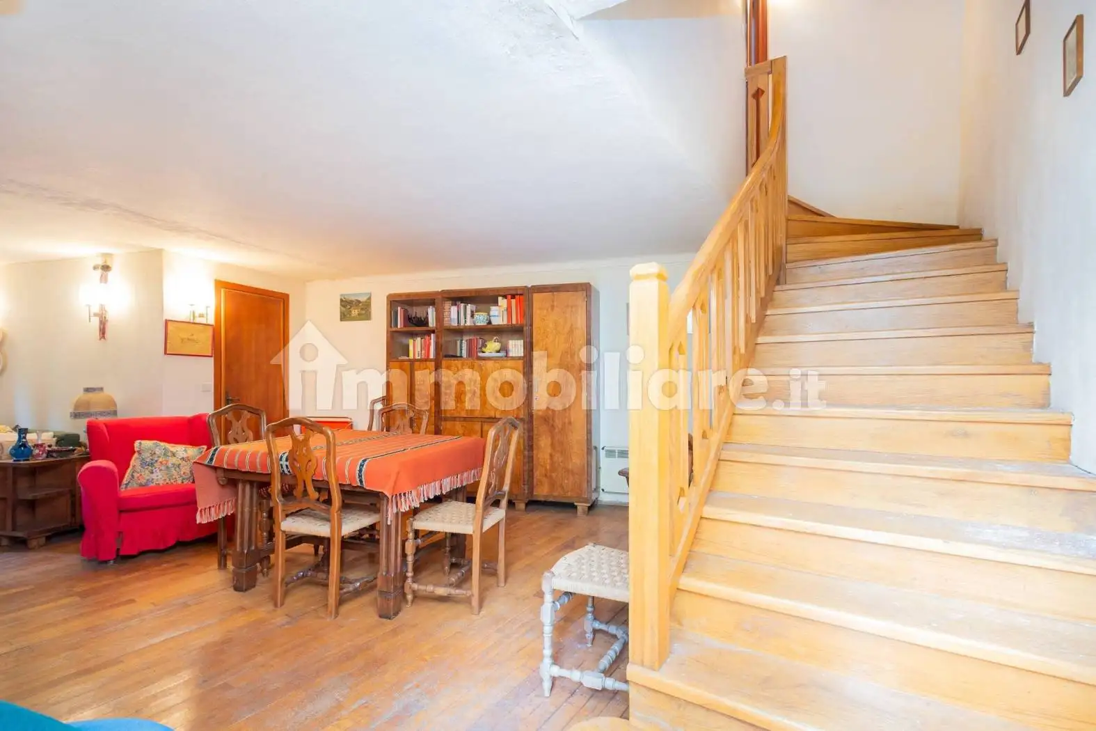 Appartamento in villa via Cantun, 16, Casteldelfino - foto 5