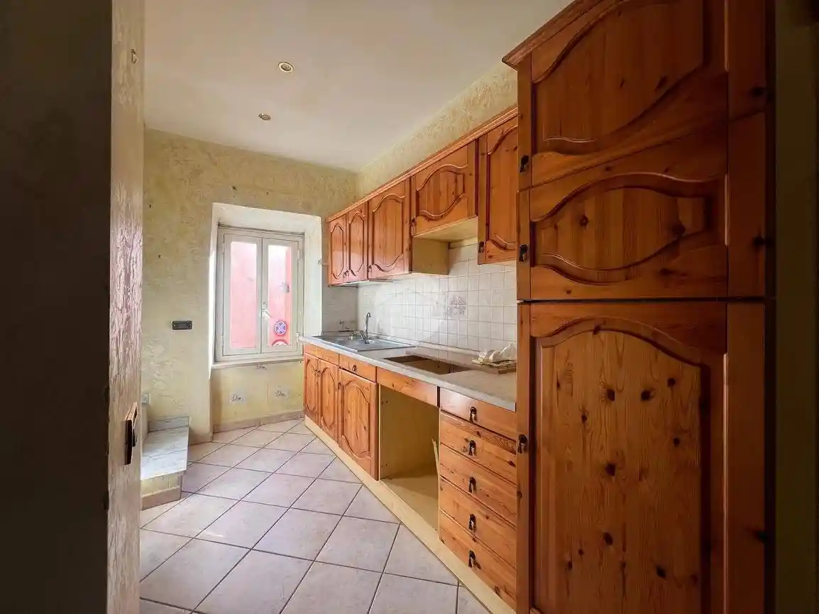 Trilocale via Domenico Giuliani 13, Centro, Tivoli - foto 2