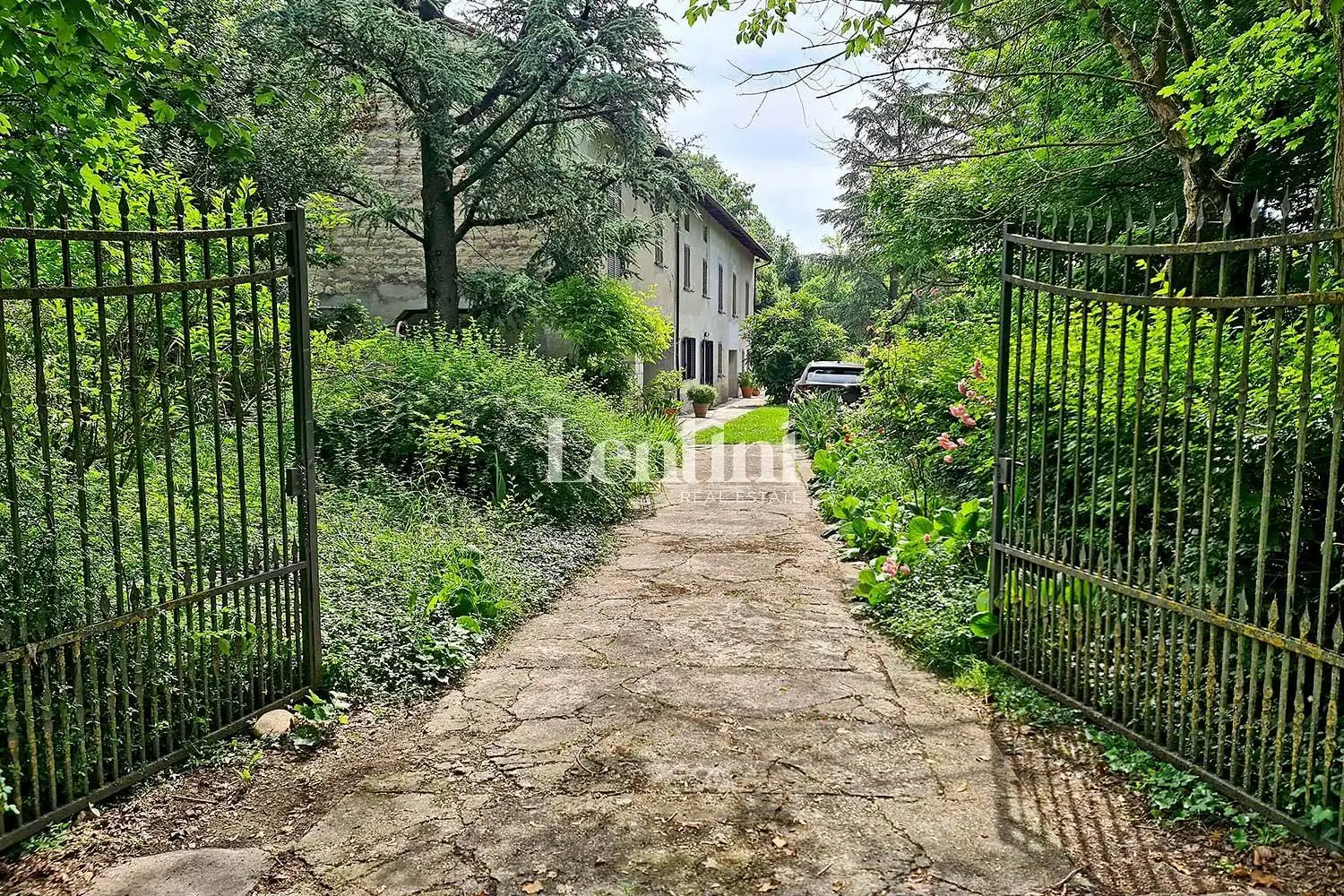 Rustico - Casale in vendita a Treville