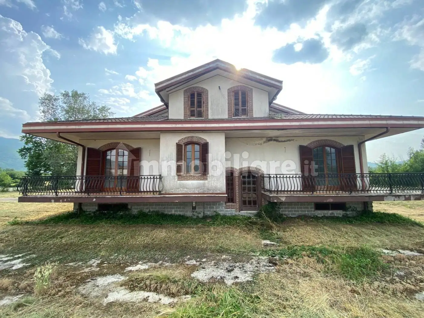 Villa in vendita a Casalvieri