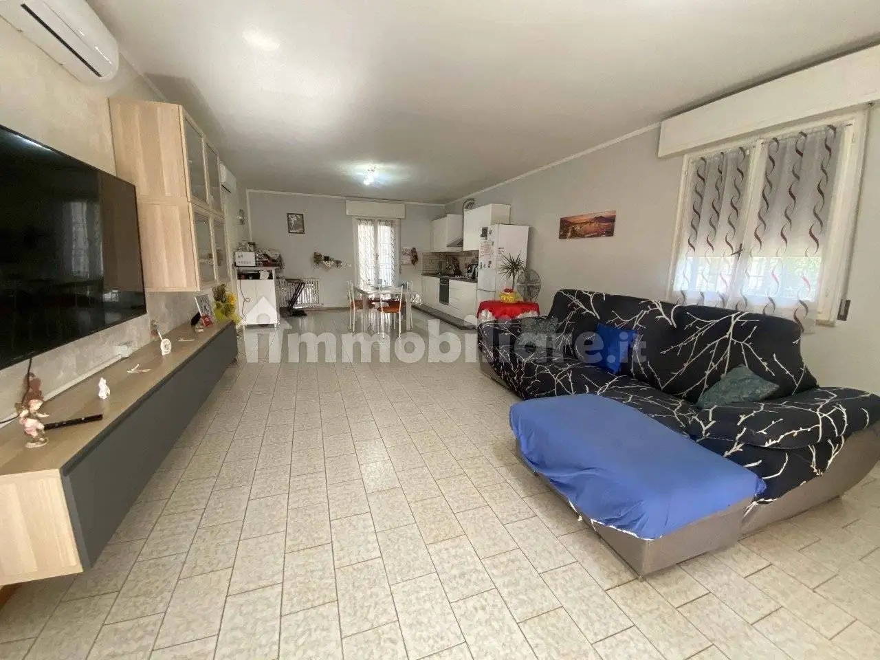 Appartamento in vendita a Vetto