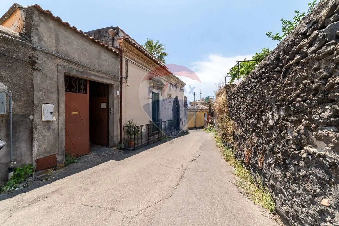 Terratetto unifamiliare via Mauri 3, Centro, Aci Bonaccorsi - foto 3