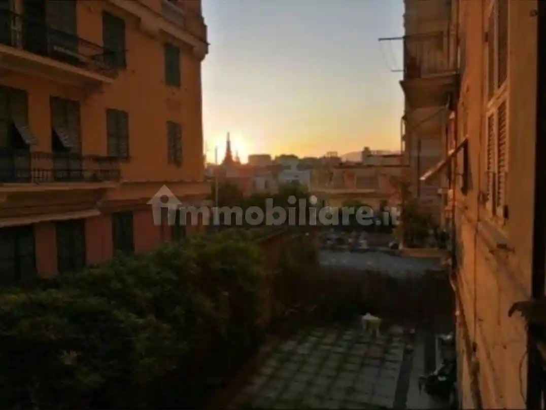 Appartamento in affitto a Genova