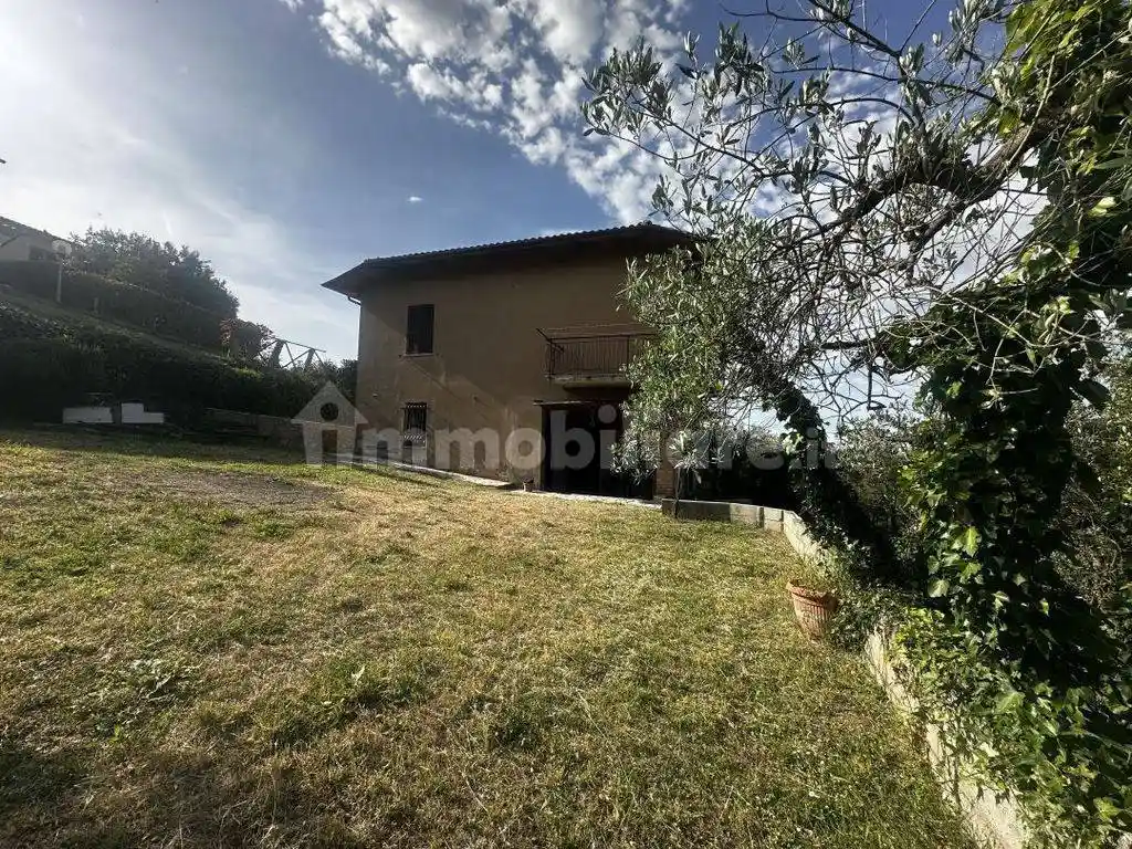 Villa in vendita a Città della Pieve