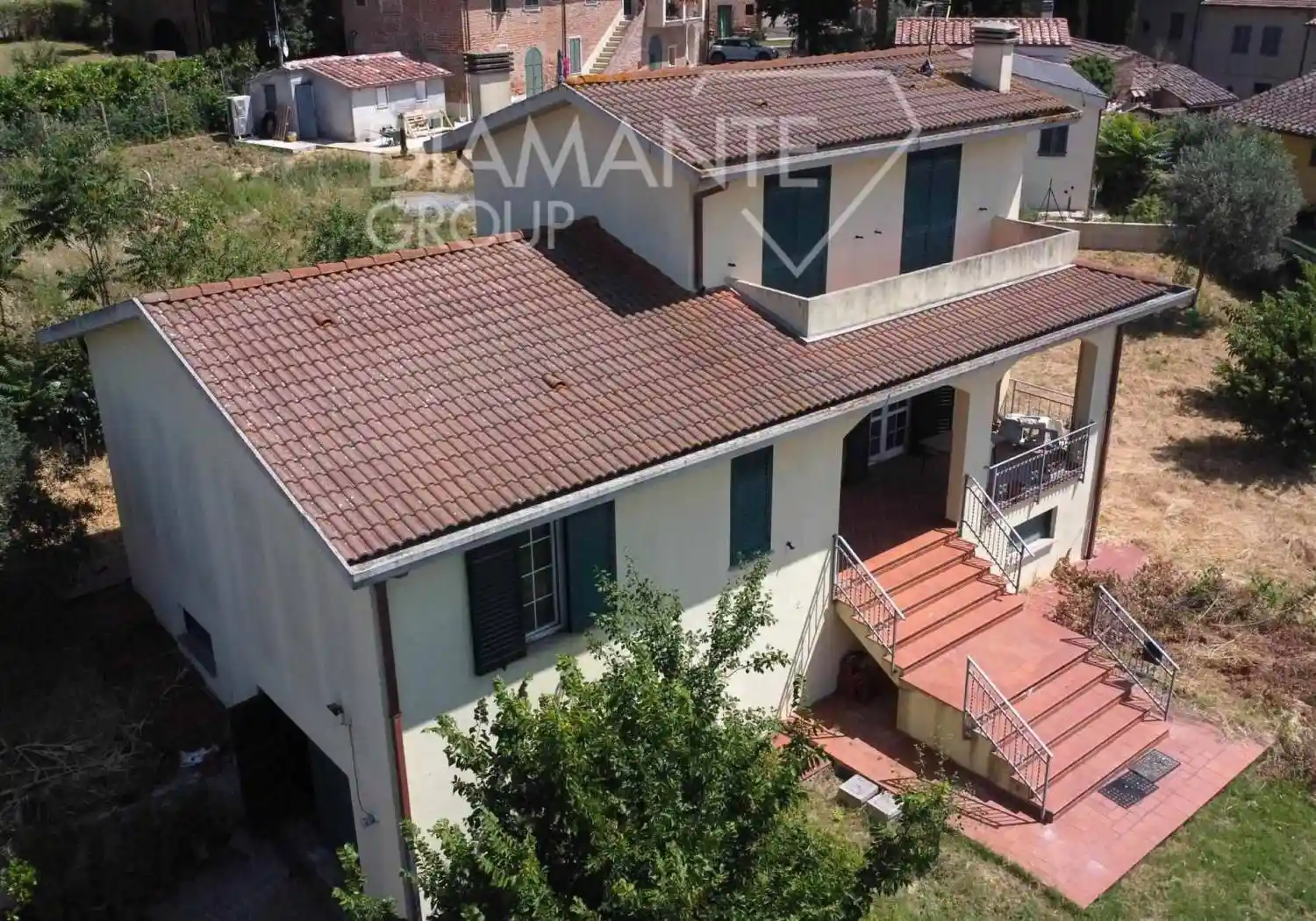 Terratetto unifamiliare 220 m², buono stato, Casamaggiore, Castiglione del Lago - foto 5