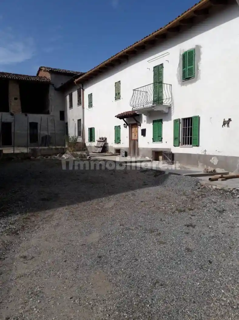 Rustico - Casale in vendita a Penango