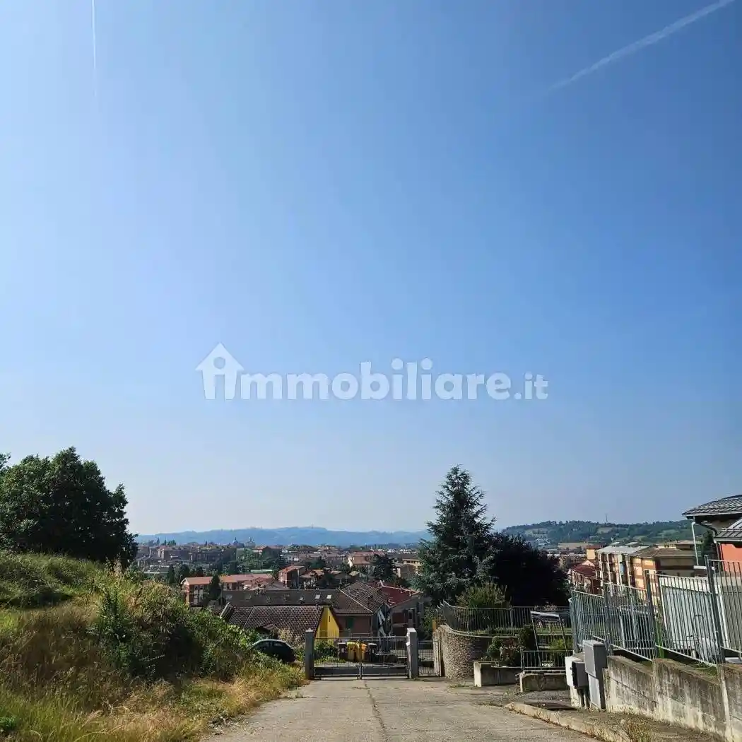 Villa in vendita a Asti