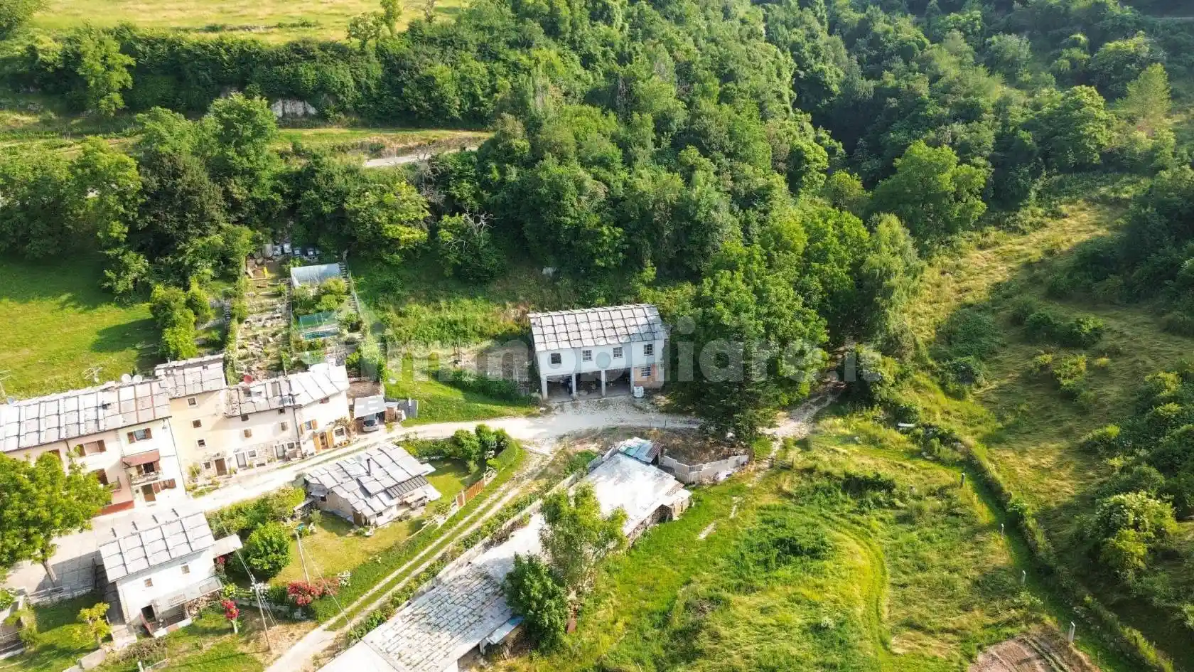 Villa in vendita a Sant'Anna d'Alfaedo