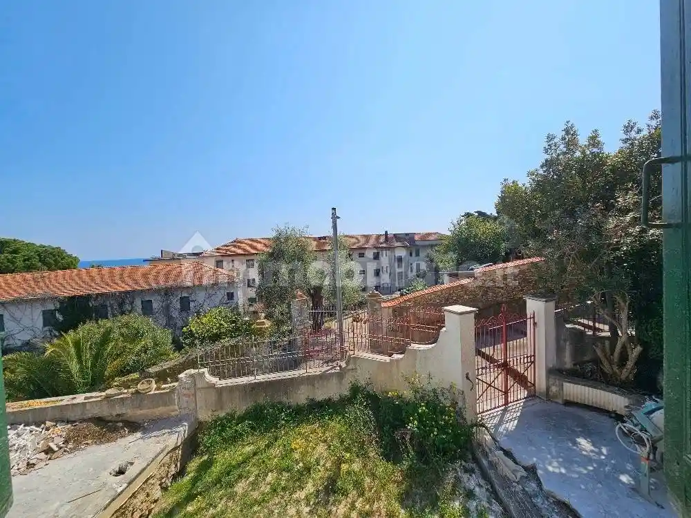 Appartamento in vendita a Diano Marina