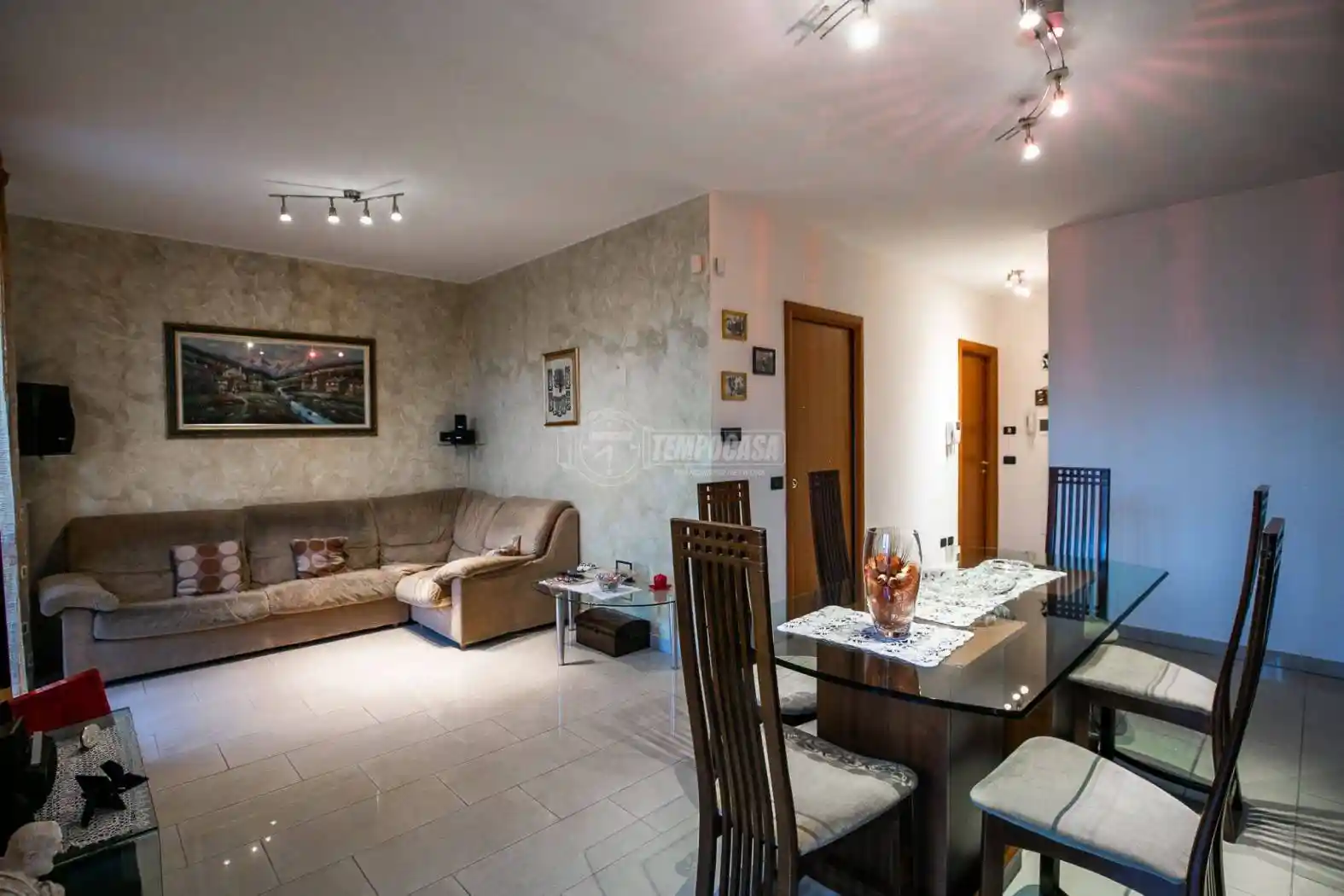 Appartamento in vendita a Limbiate