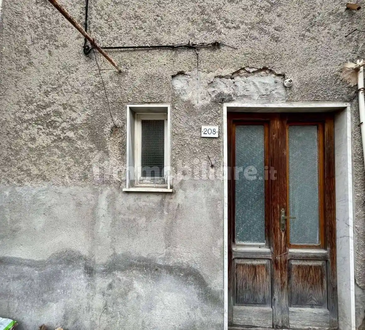 Terratetto unifamiliare 86 m², da ristrutturare, Capanne, Prato, Montignoso - foto 3