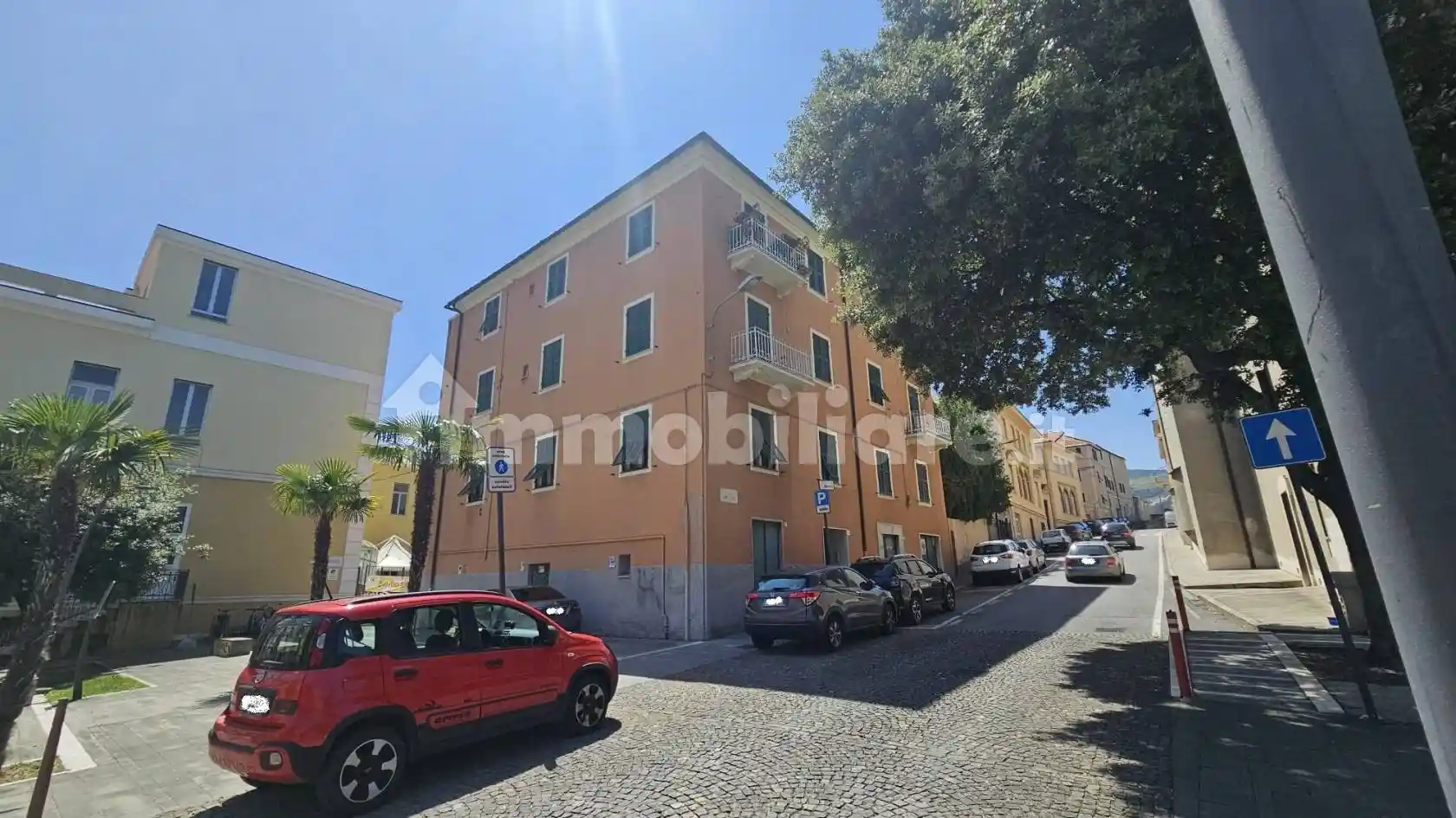 Appartamento in vendita a Vado Ligure