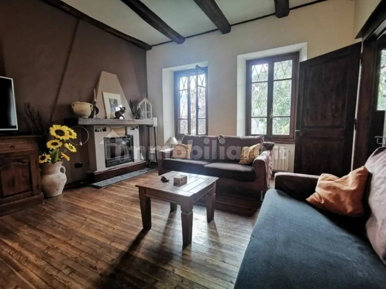 Villa in vendita a Quarna Sotto