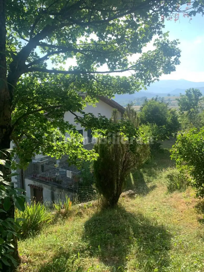 Villa unifamiliare via della Chiesa, San Giorgio, Crognaleto - foto 5