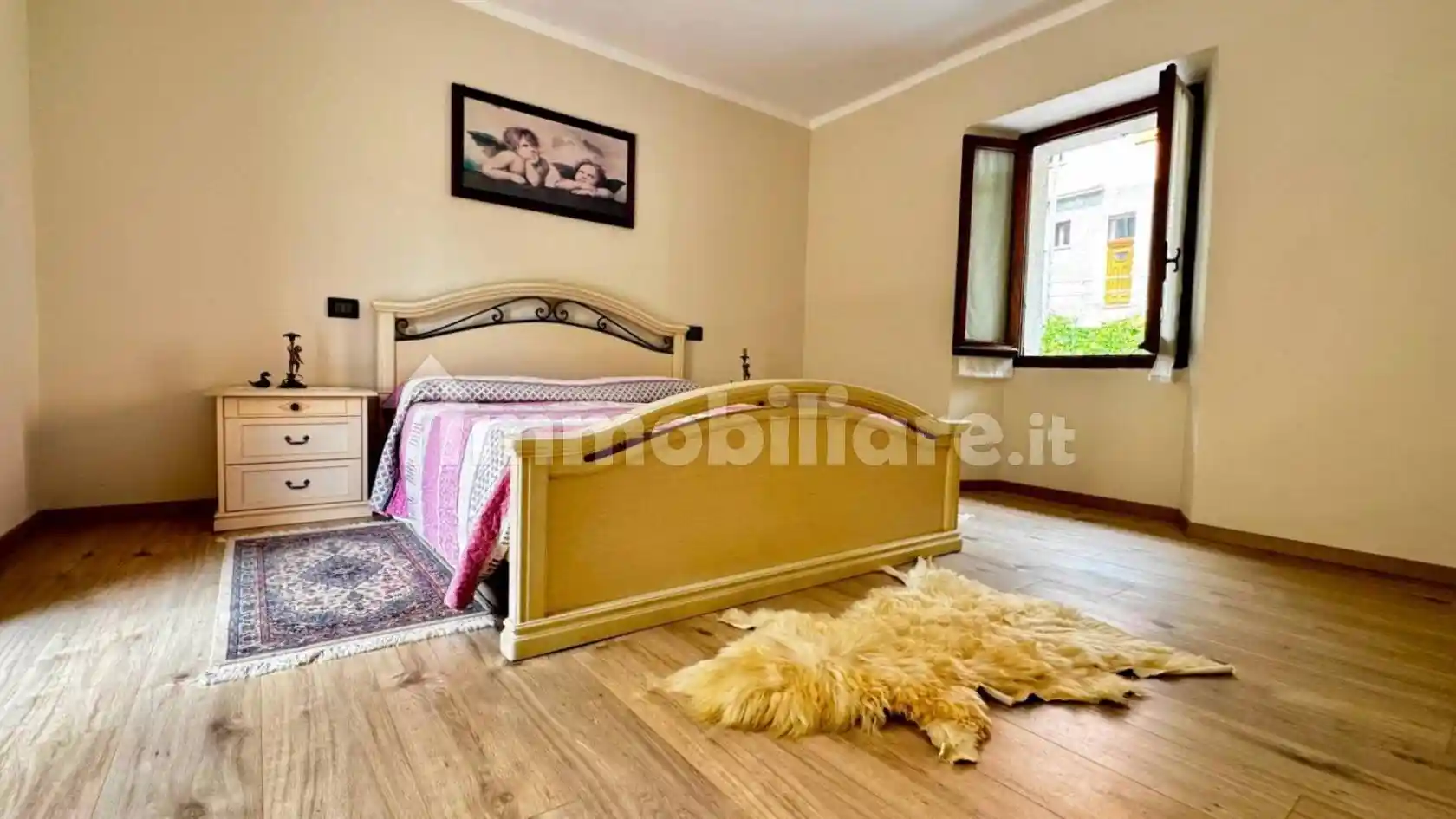 Casa indipendente in vendita a Borgomezzavalle