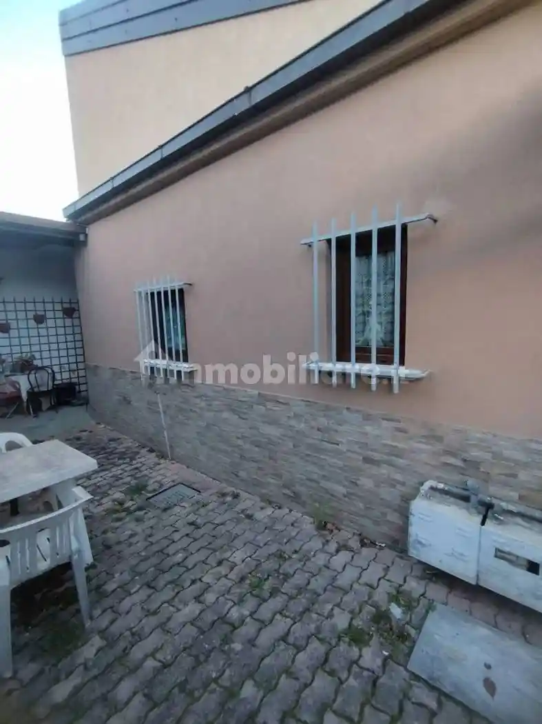 Villa unifamiliare via Benedetto Cairoli San C., Centro, Avezzano - foto 3