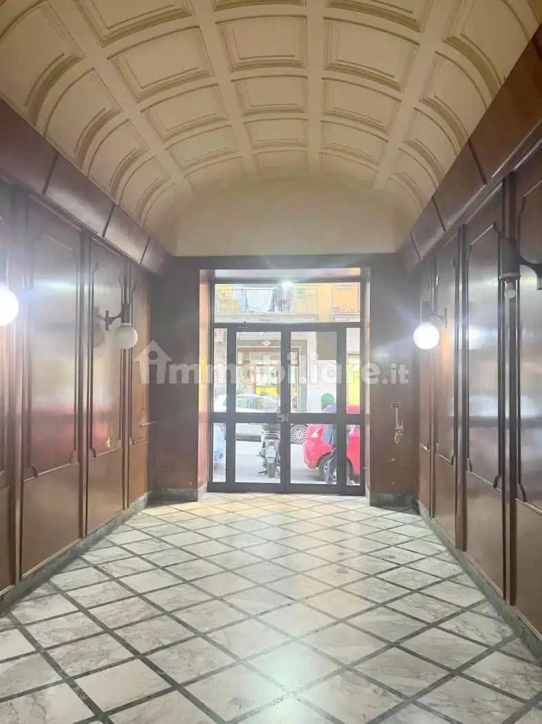 Appartamento in vendita a Napoli