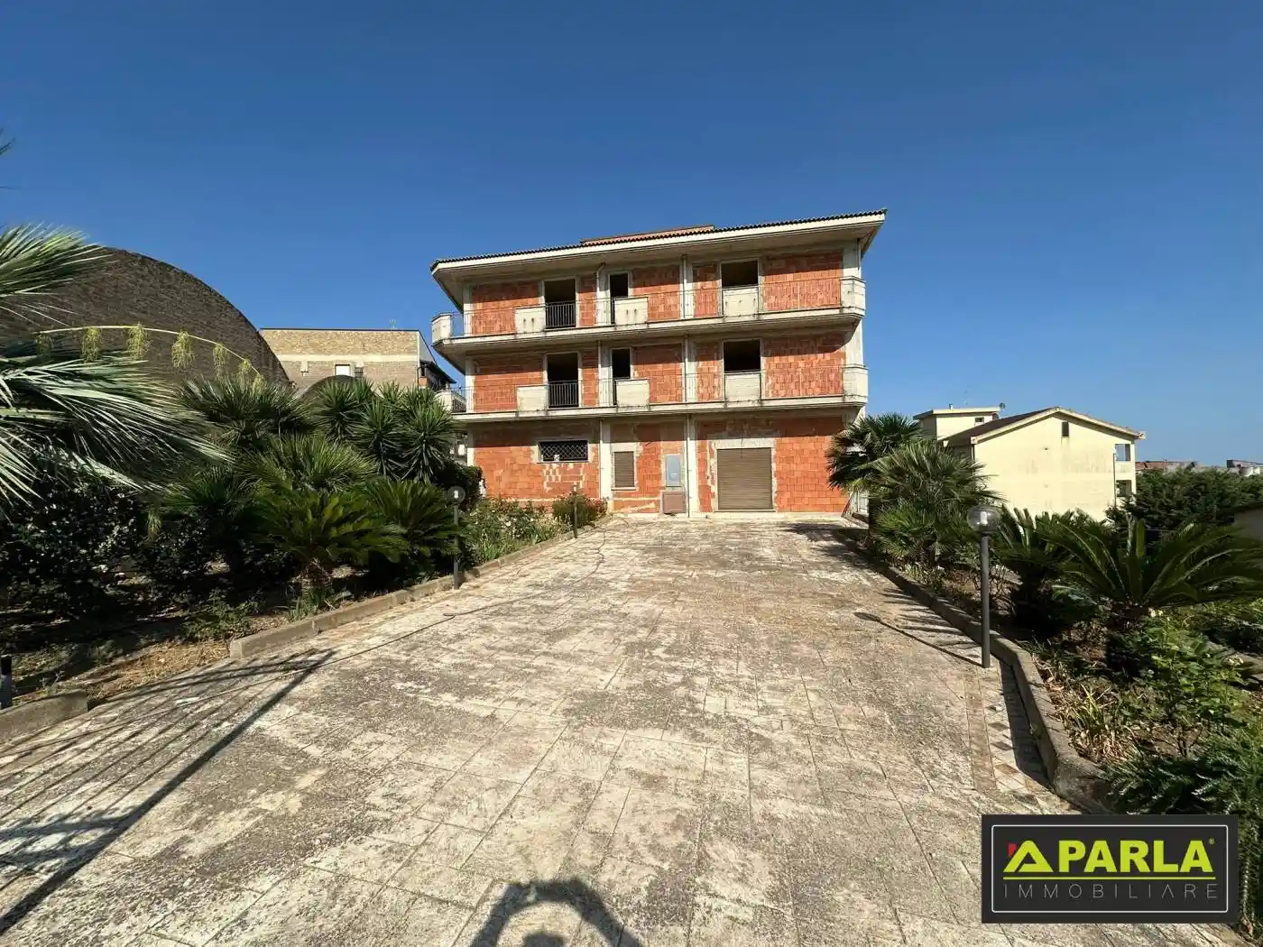 Palazzo - Edificio in vendita a Canicattì