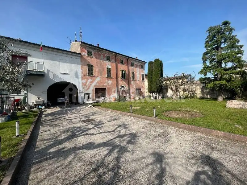 Rustico - Casale in vendita a Guidizzolo