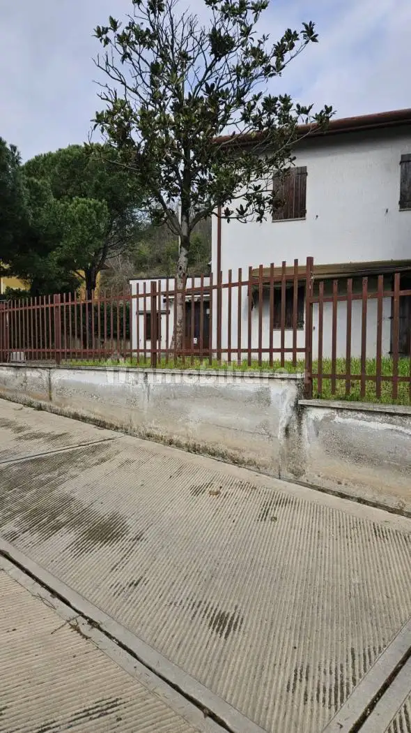 Casa indipendente in vendita a Cinto Euganeo