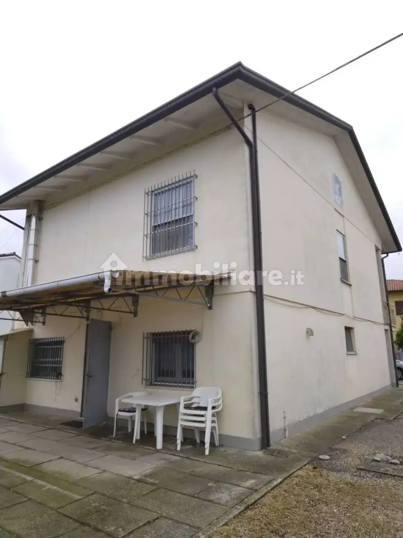 Villa in vendita a Cesenatico