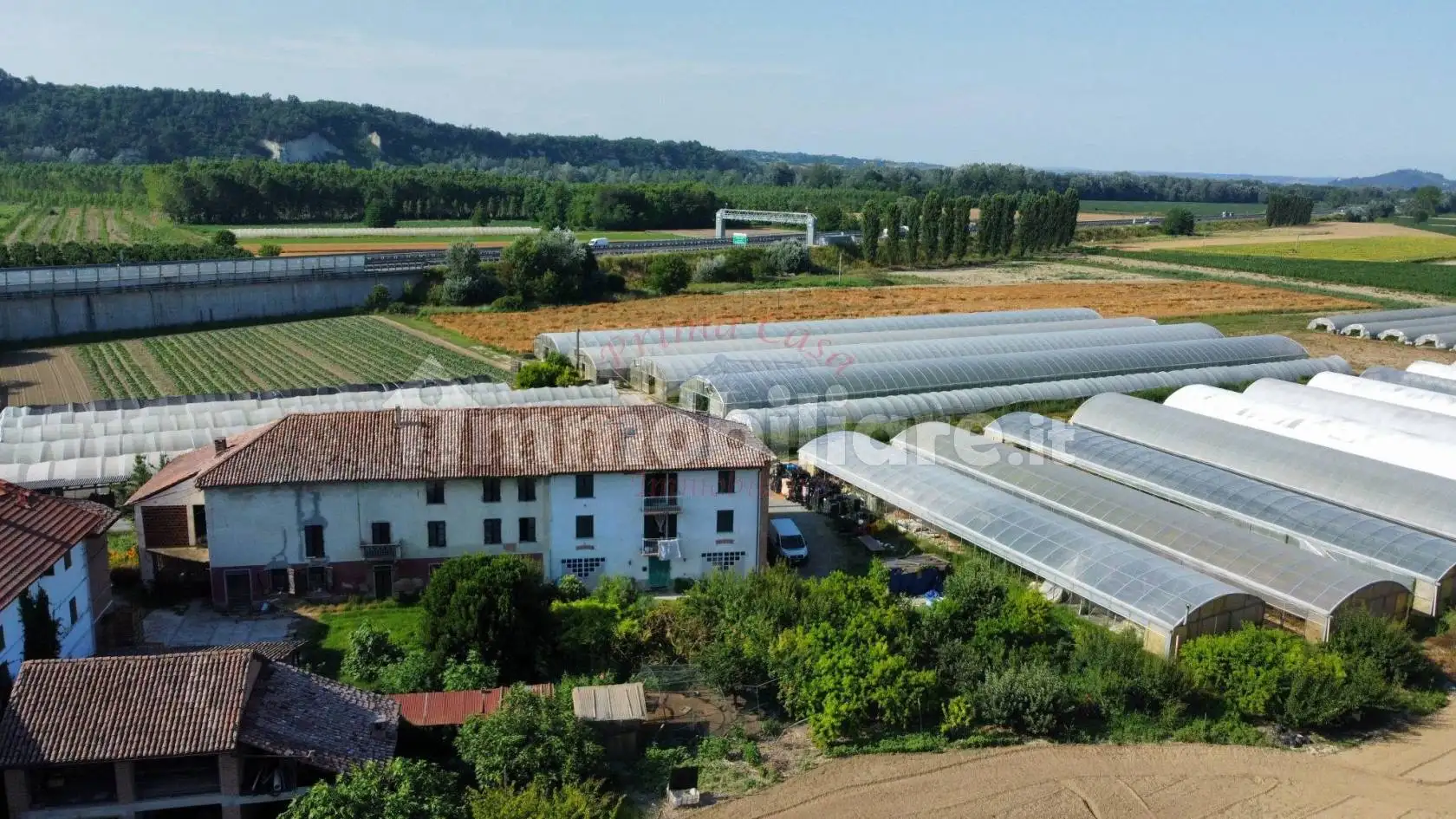 Rustico - Casale in vendita a Isola d'Asti