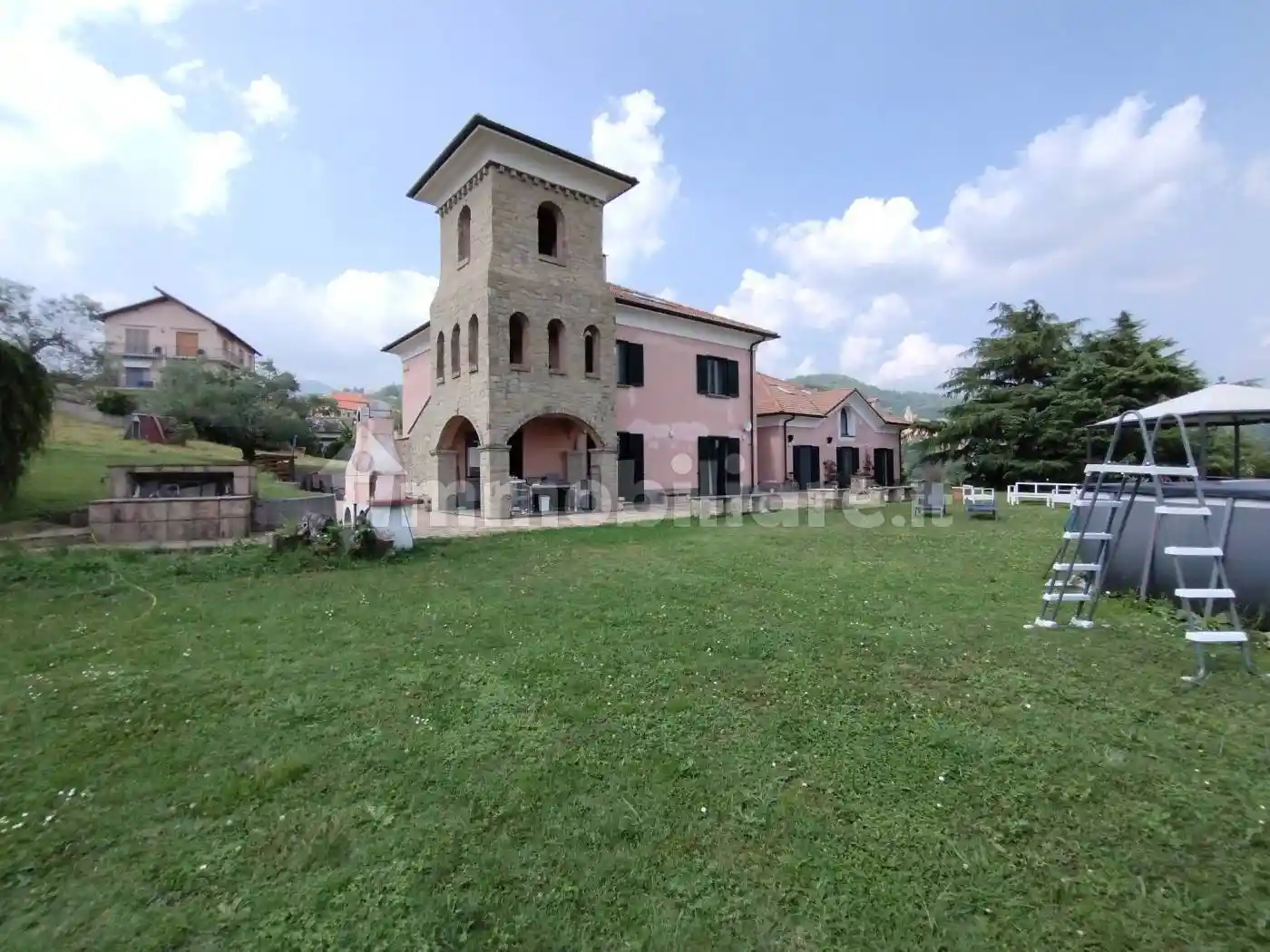 Villa in vendita a Campomorone