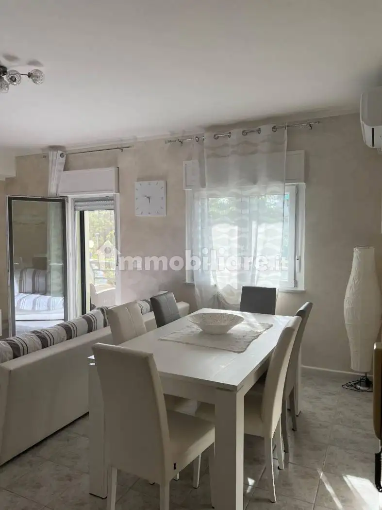 Appartamento in affitto a Squillace