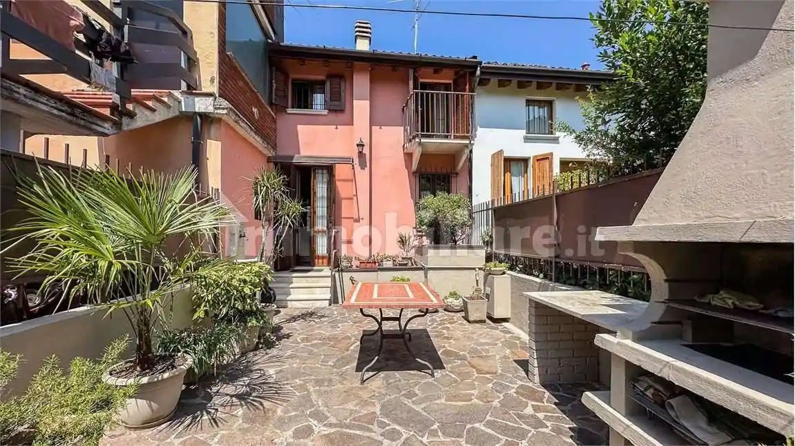 Appartamento in vendita a Brescia