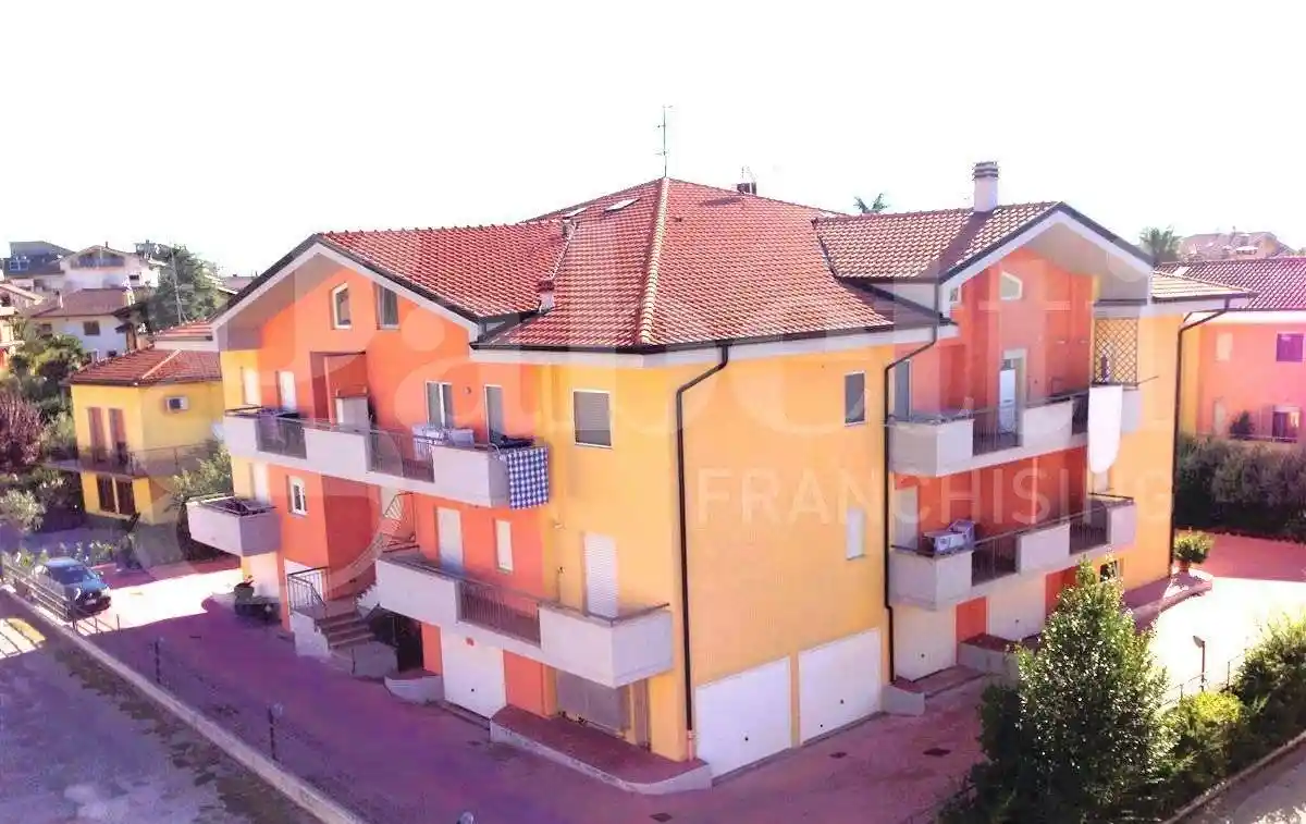 Mansarda viale Cesare Augusto, s/n, Centro, Venafro - foto 2