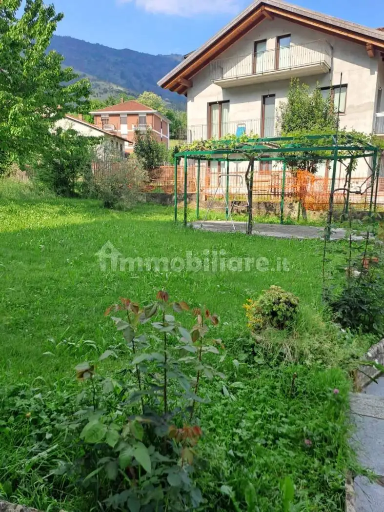 Appartamento in affitto a Val della Torre