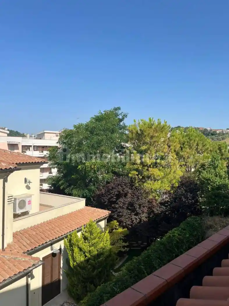 Villa unifamiliare Strada Pandolfi, Colle del Telegrafo - Colle Scorrano, Pescara - foto 3