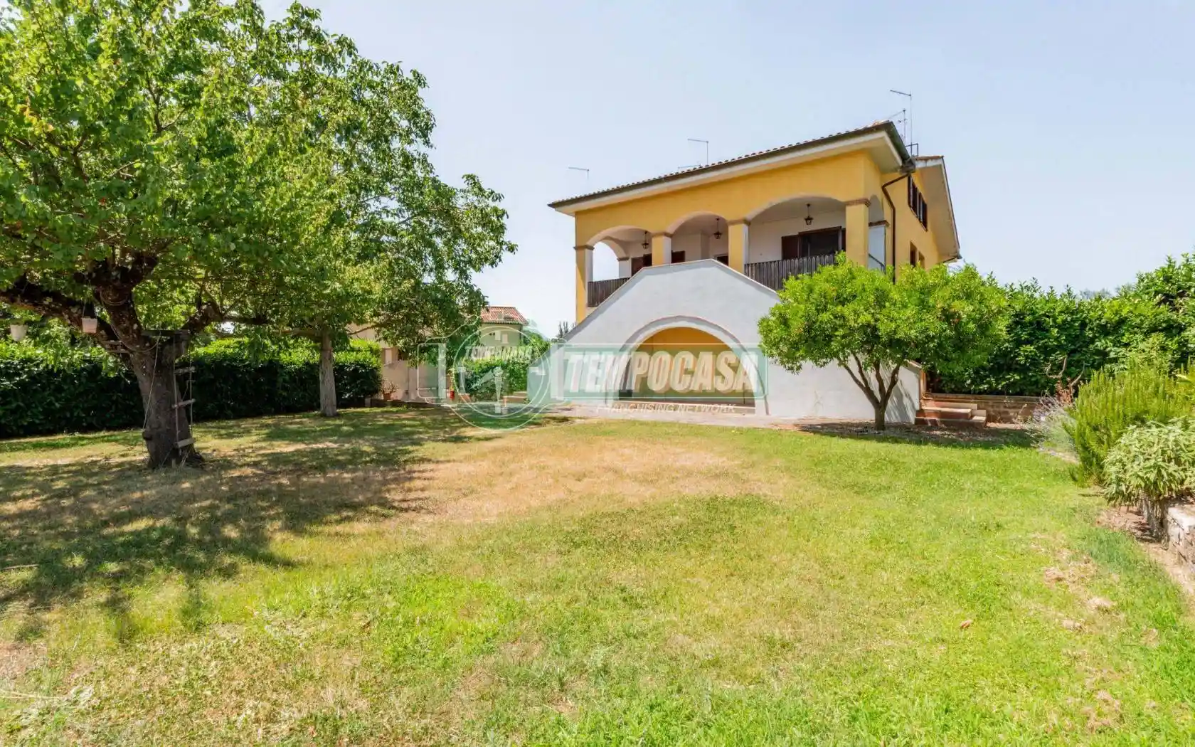 Villa in vendita a Anguillara Sabazia