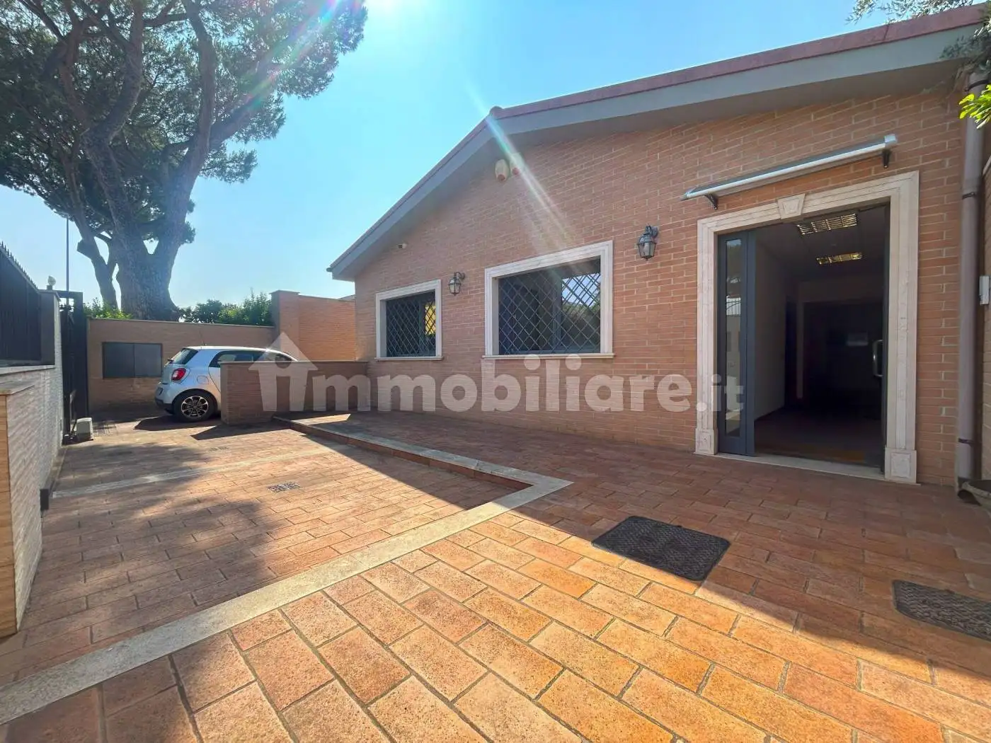 Terratetto unifamiliare in vendita a Roma