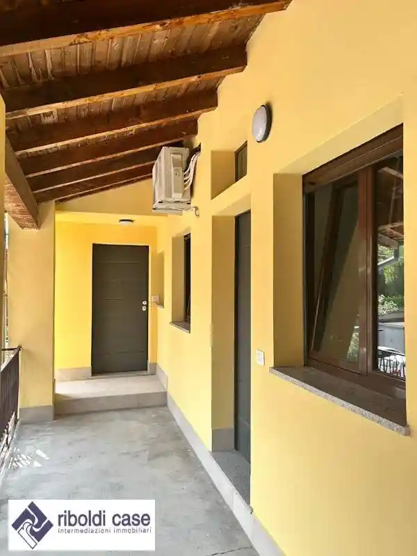 Appartamento in vendita a Barlassina