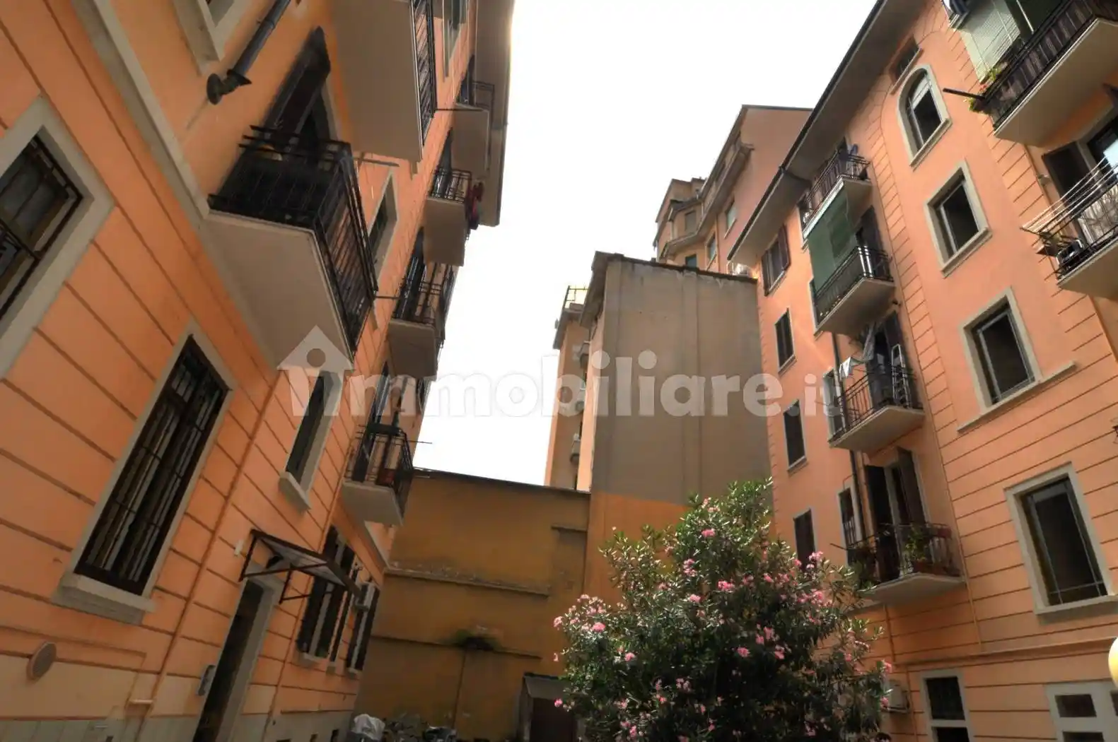 Trilocale via Giambellino 9, Piazza Napoli, Milano - foto 2